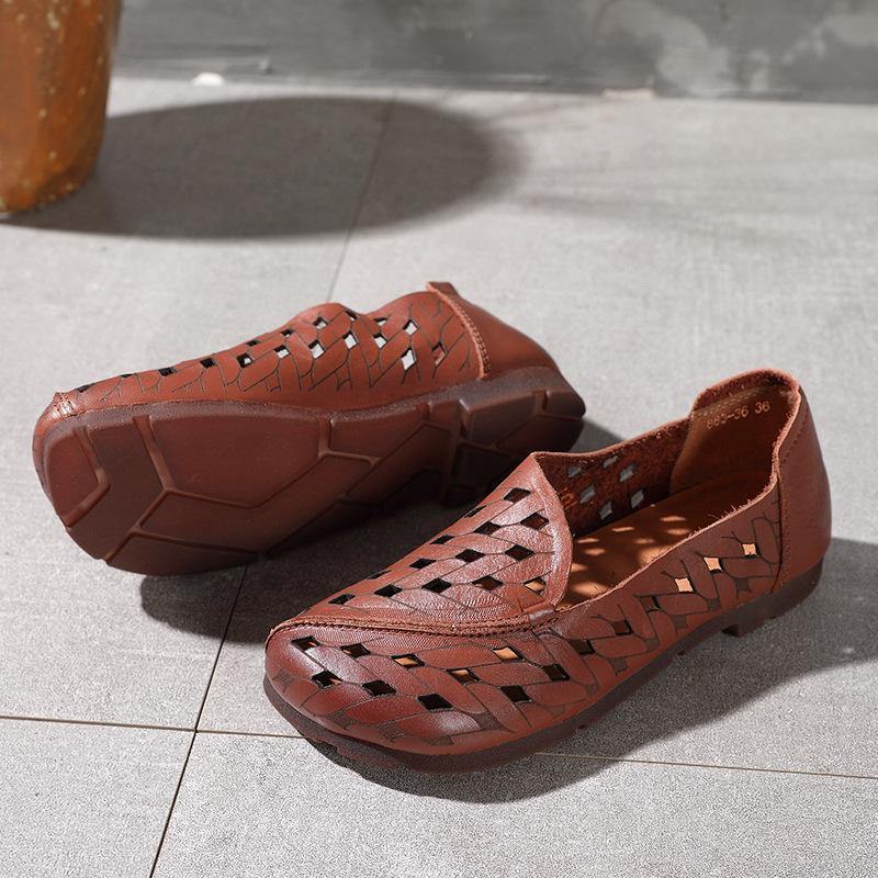 Hollow Out Flat Feet Shoes Khaki Cowhide Leather Embossed Flats Shoes