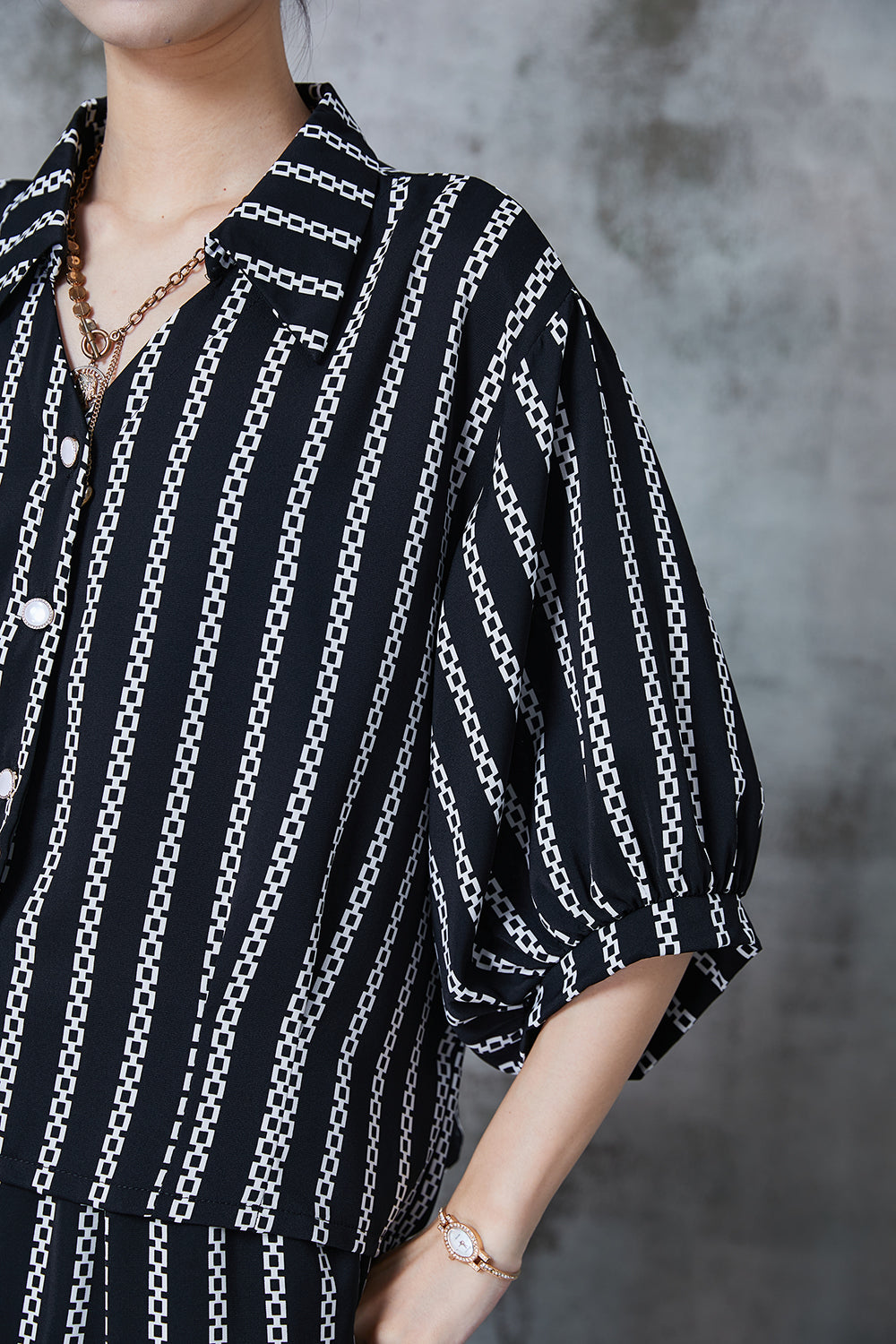 Stylish Black Oversized Print Chiffon Two Pieces Set Batwing Sleeve