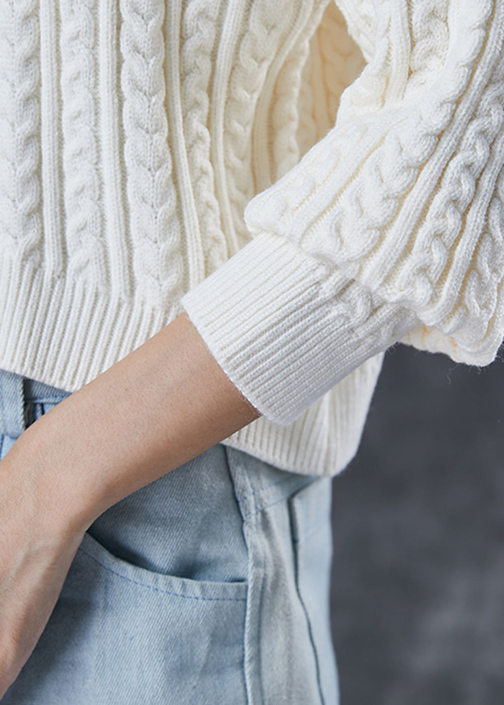 White Warm Cable Knit Pullover Winter