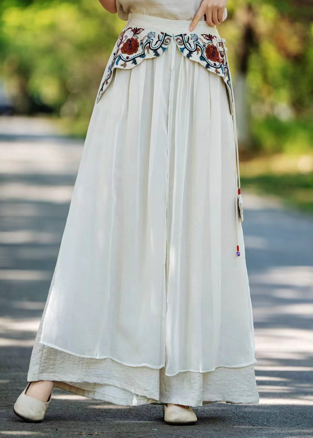 Khaki Pockets Embroidered Patchwork Silk Pants Fall