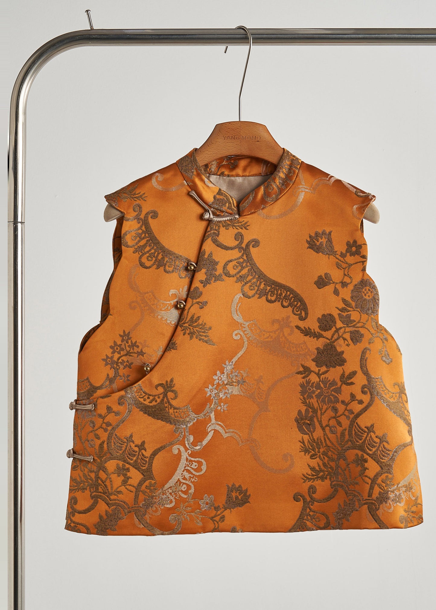 Golden Jacquard Chinese Button Silk Vests Fall