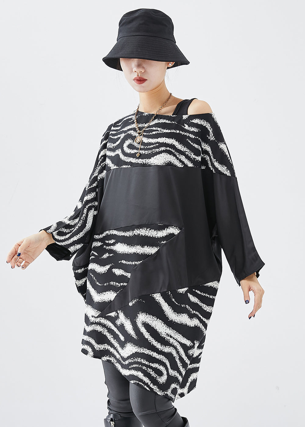 Black Asymmetrical Patchwork Spandex Shirts Batwing Sleeve