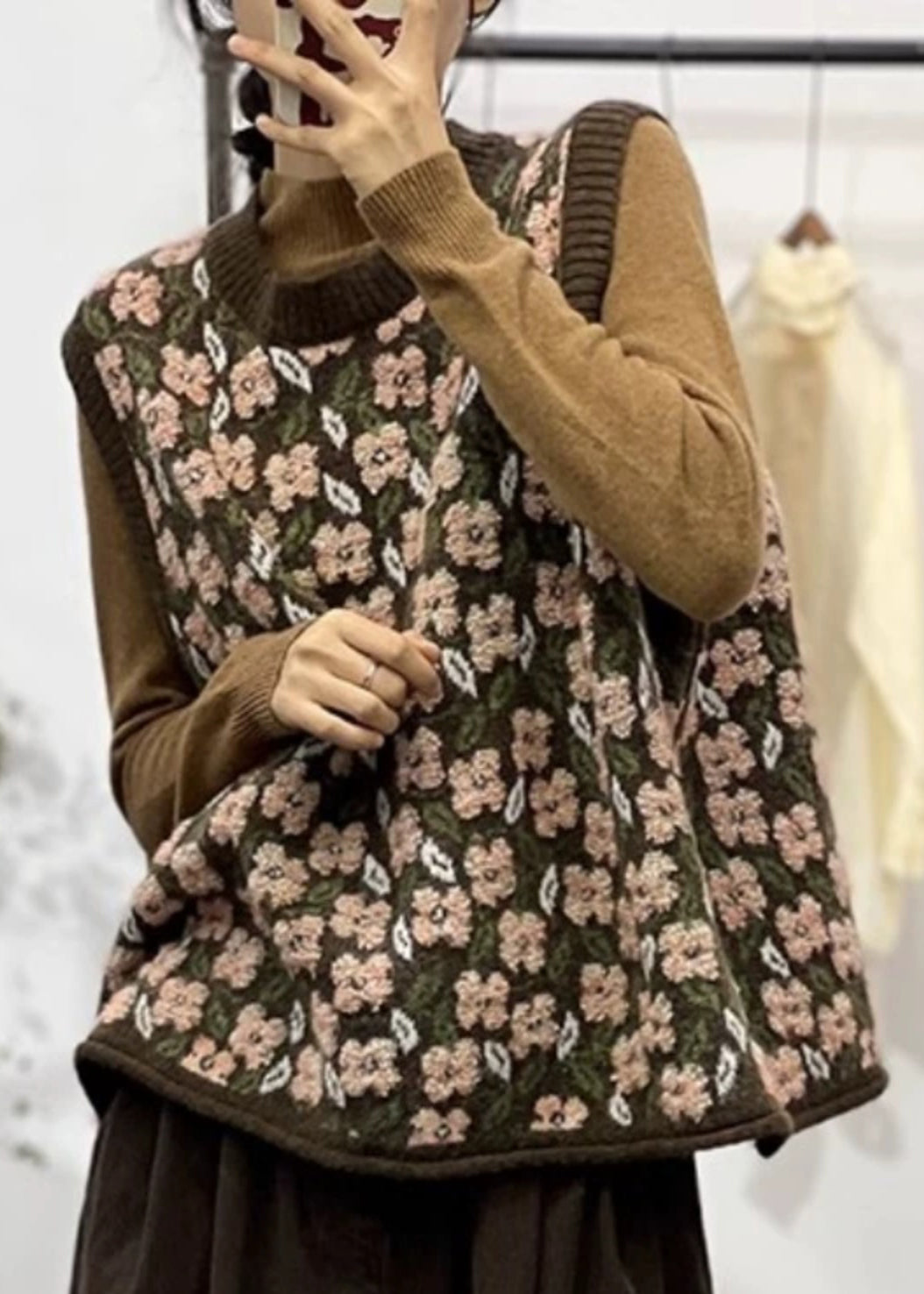 Coffee O-neck Jacquard Loose Knit Vest Spring
