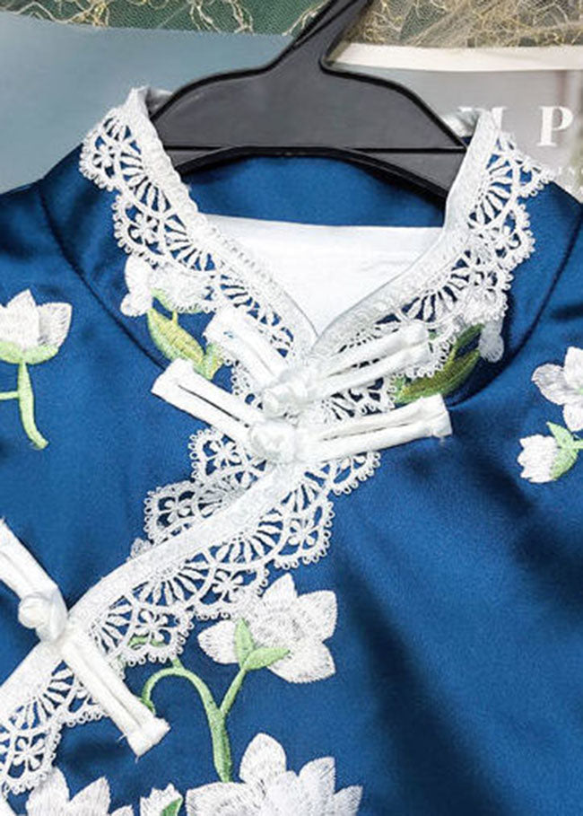Blue Embroideried Stand Collar Patchwork Silk Tops Half Sleeve