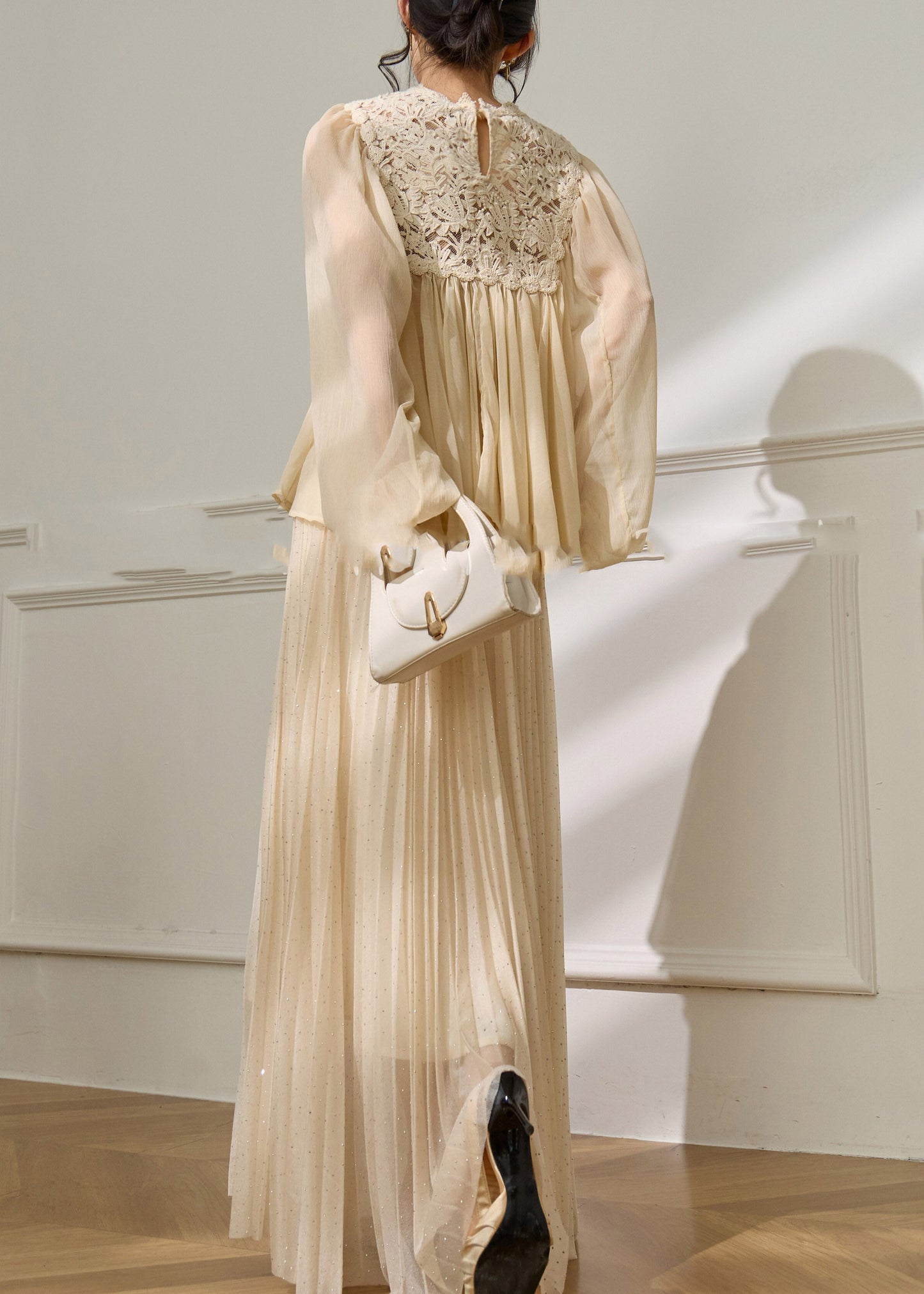 Beige Lace Patchwork Top and a Line Skirts Two Pieces Set Spring