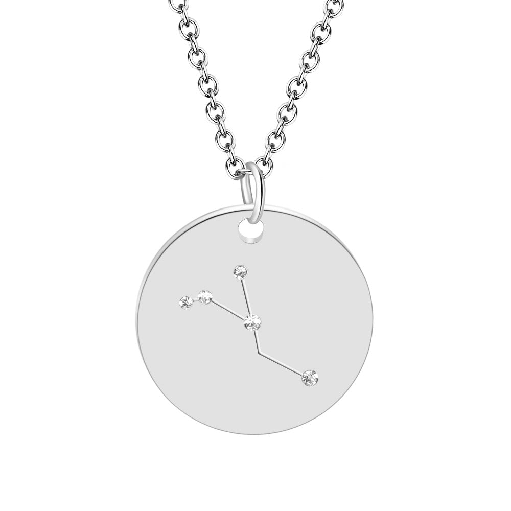 Zarte handwerkliche Halskette