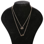 Zarte handwerkliche Halskette