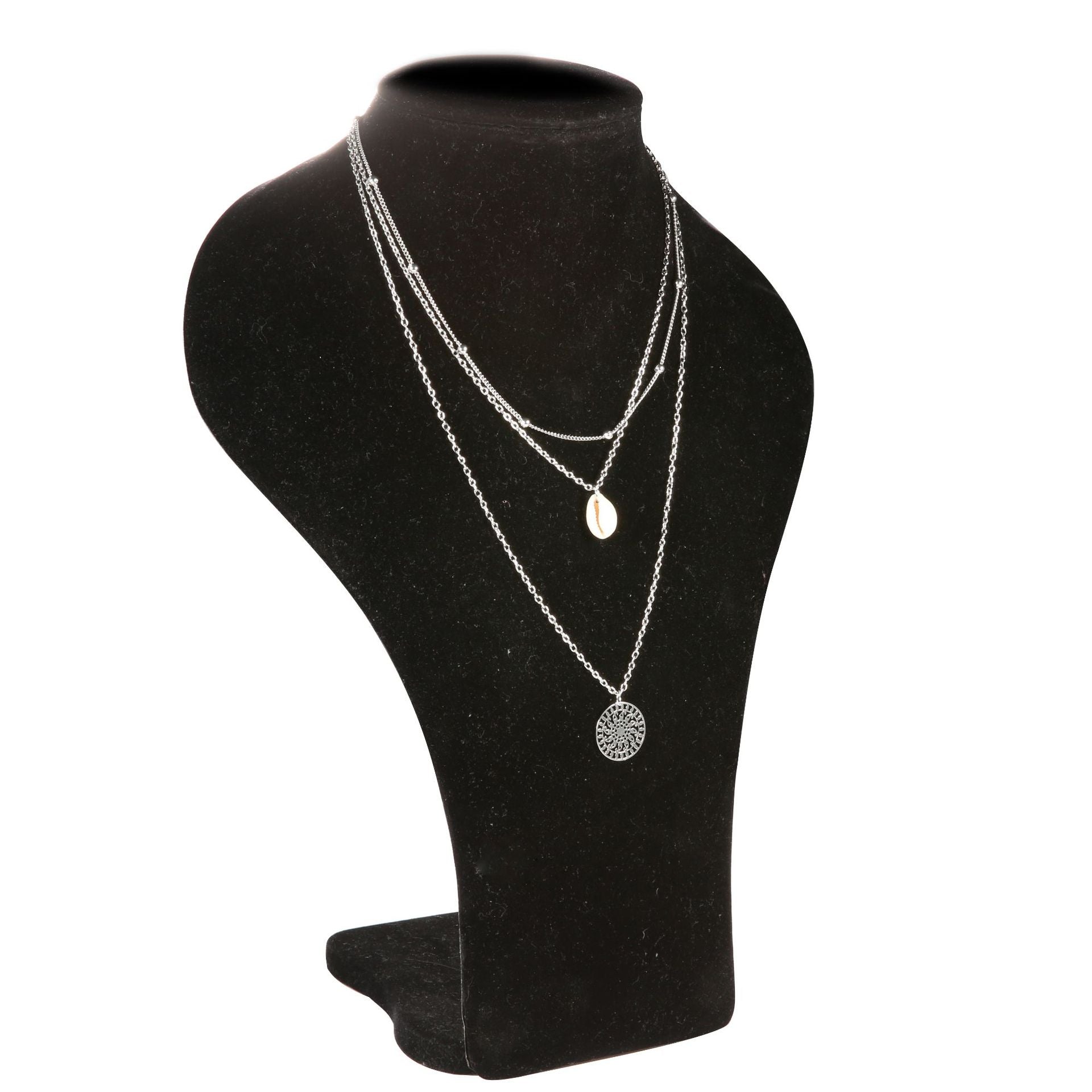 Schöne Halskette mit einzigartigem Stil