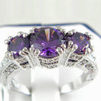 Zarte handwerkliche Ring