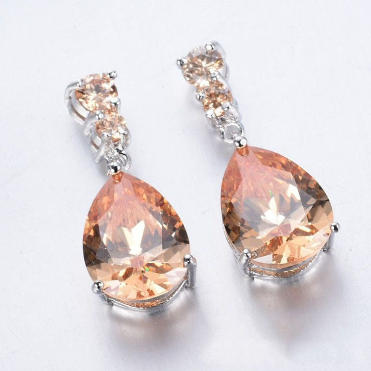 Klassische Ohrring mit zeitloser Eleganz