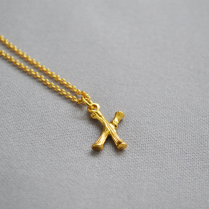 Schöne Halskette mit einzigartigem Stil