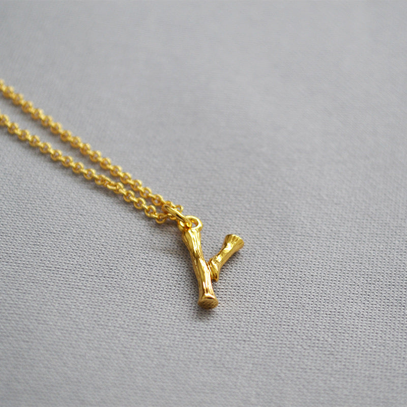 Schöne Halskette mit einzigartigem Stil