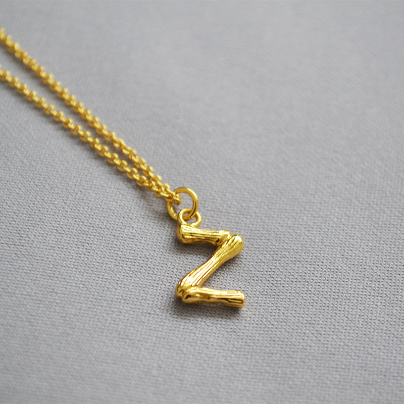 Schöne Halskette mit einzigartigem Stil