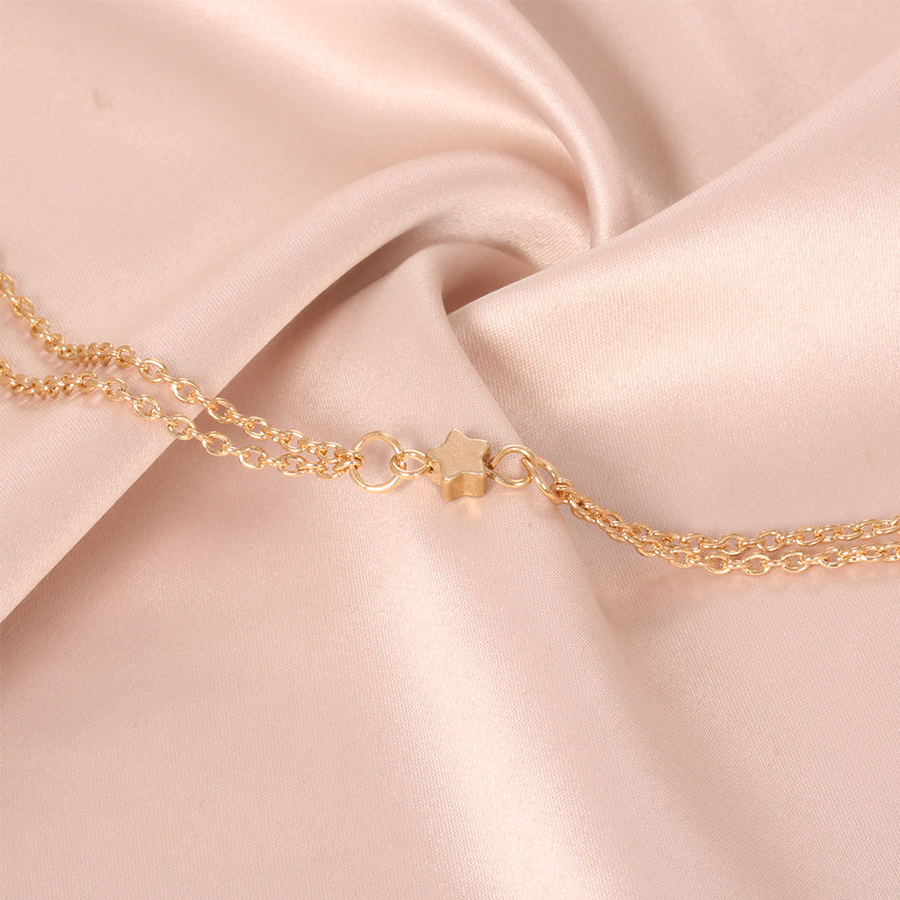 Schöne Halskette mit einzigartigem Stil