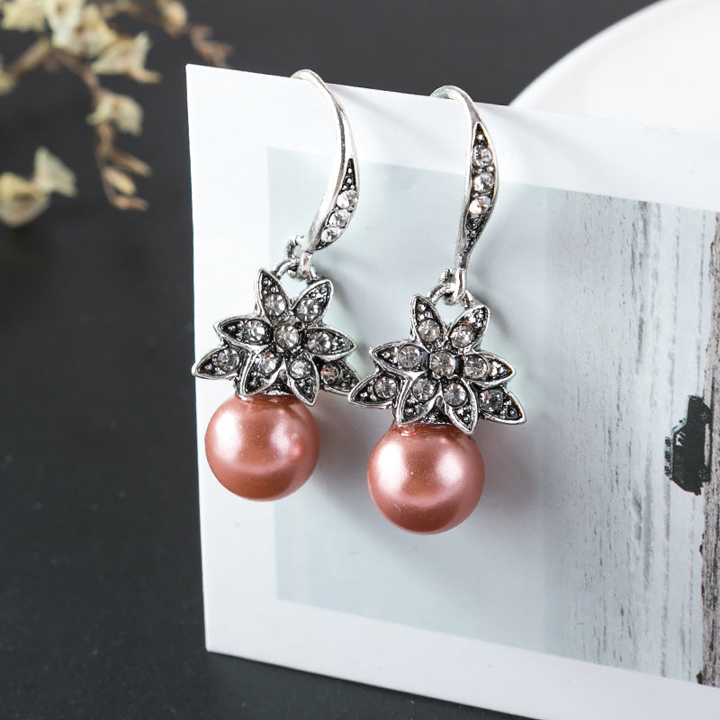 Zarte handwerkliche Perlen Ohrring