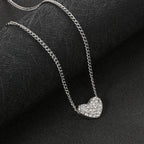 Zarte handwerkliche Halskette