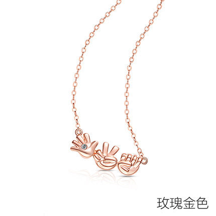 Zarte handwerkliche Halskette