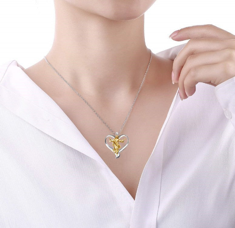 Schöne Gold Halskette mit einzigartigem Stil