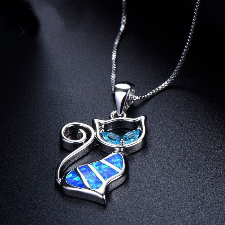 Schöne Halskette mit einzigartigem Stil