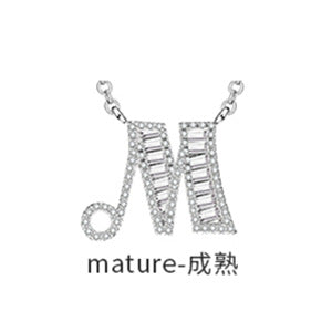 Zarte handwerkliche Halskette