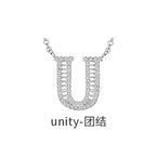 Zarte handwerkliche Halskette