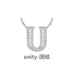 Zarte handwerkliche Halskette