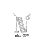 Zarte handwerkliche Halskette