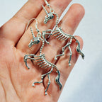 Zarte handwerkliche Ohrring