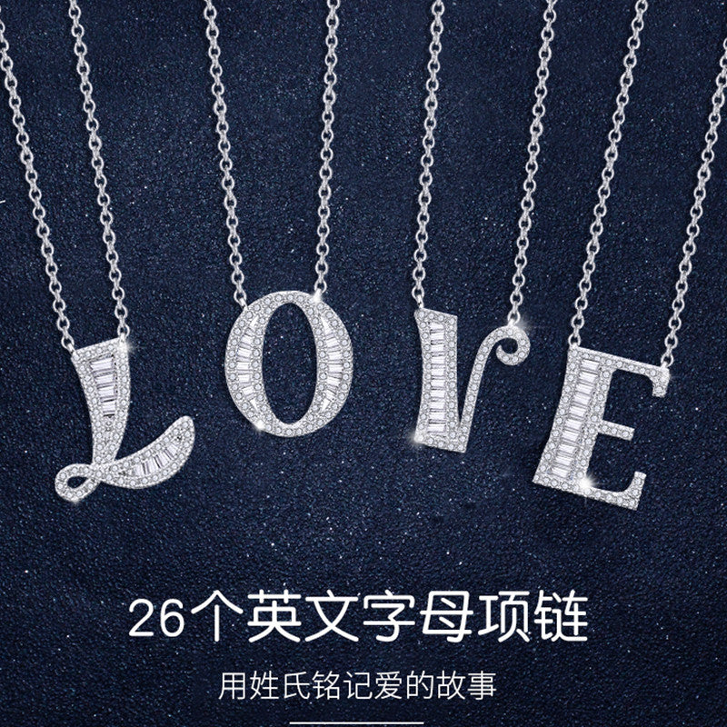 Zarte handwerkliche Halskette