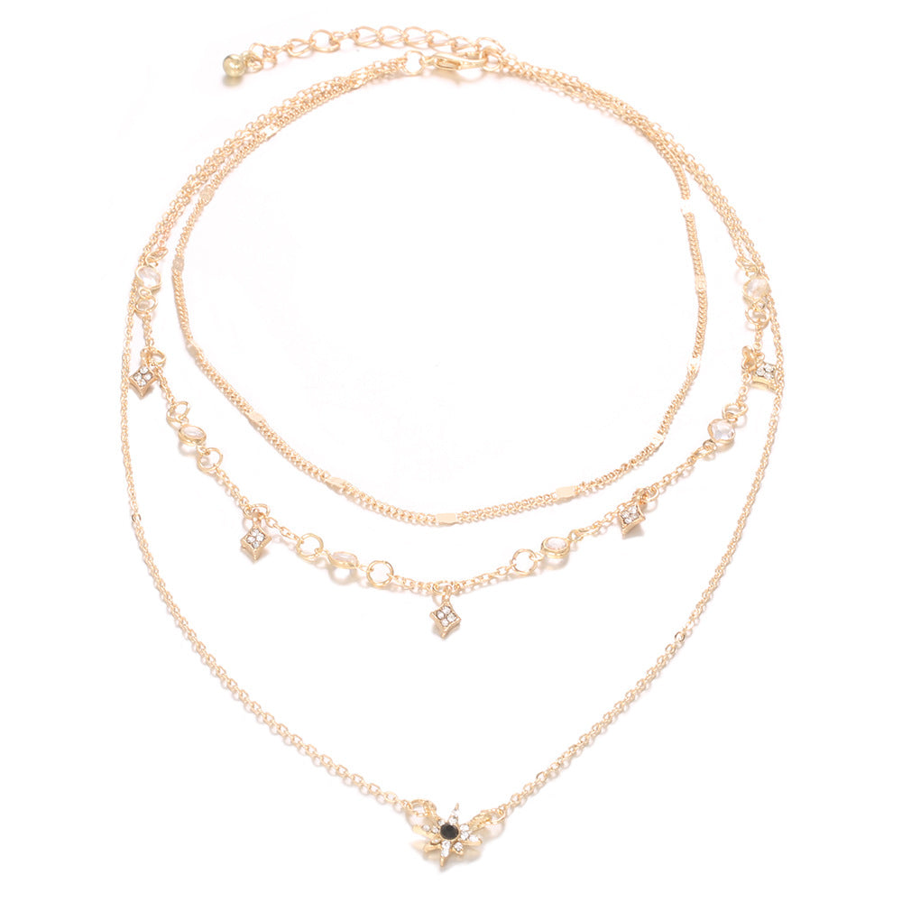 Zarte handwerkliche Halskette