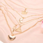 Schöne Halskette mit einzigartigem Stil