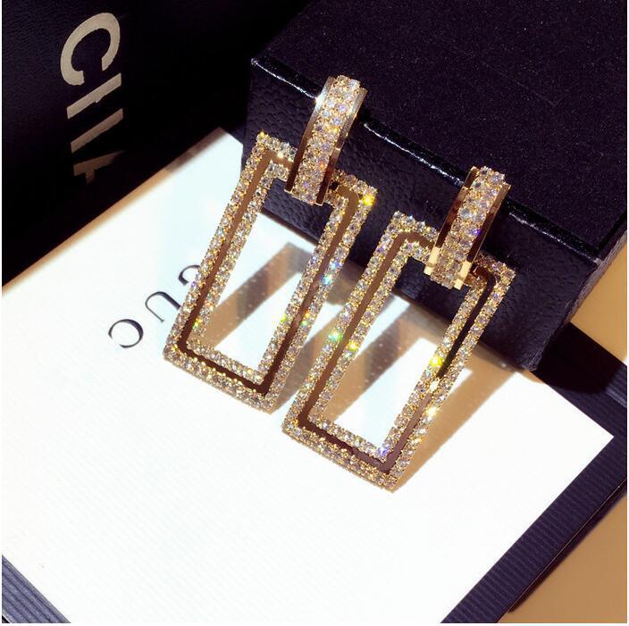 Klassische Ohrring mit zeitloser Eleganz