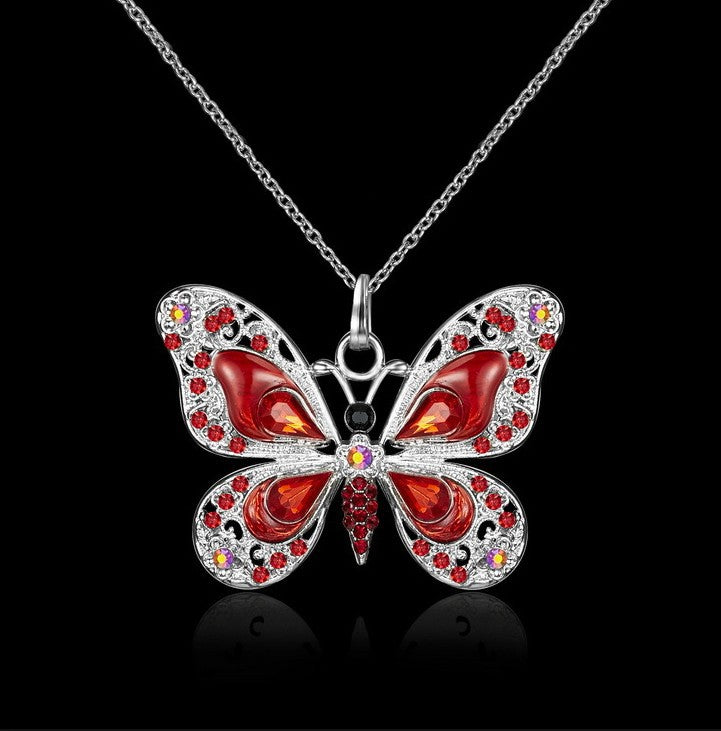 Schöne Halskette mit einzigartigem Stil