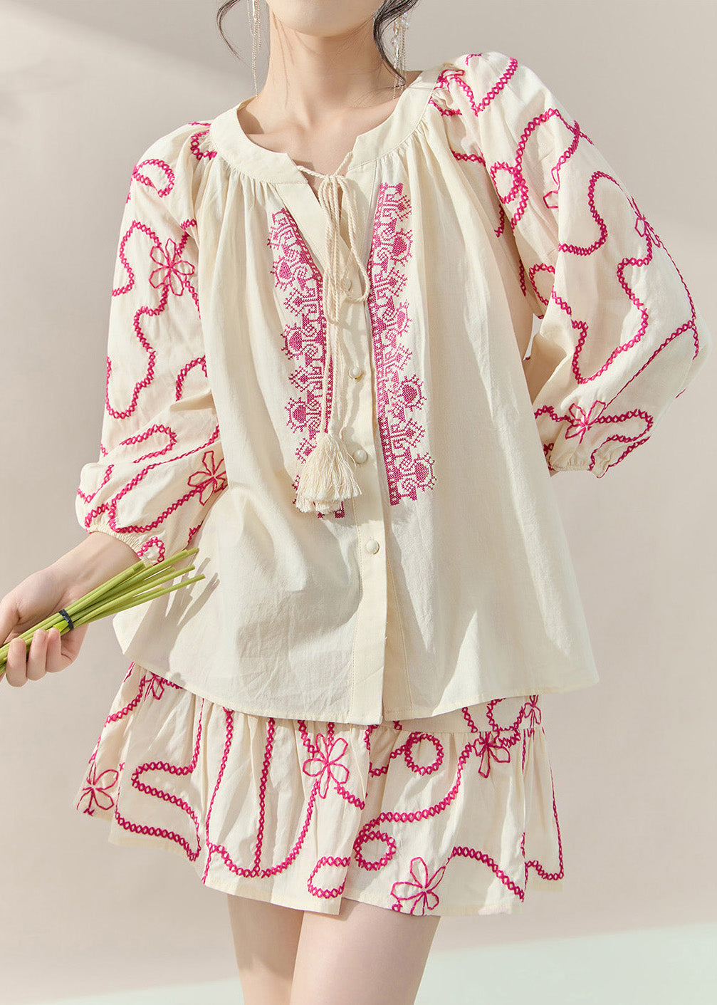 Natural Apricot O-neck Embroidered Top and Skirts Two-piece Set Fall