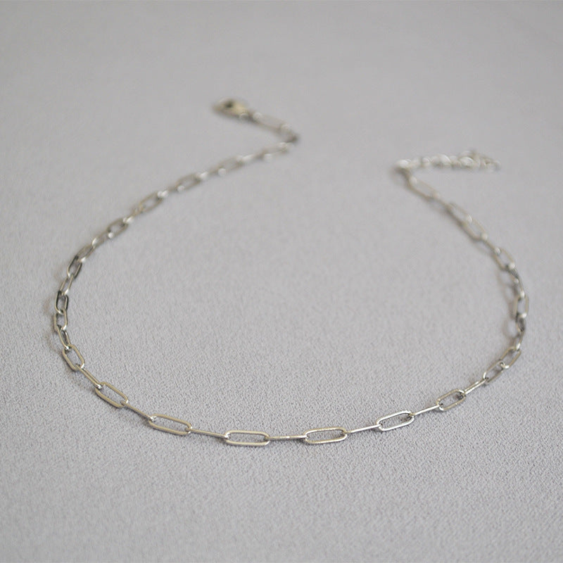 Schöne Gold Halskette mit einzigartigem Stil