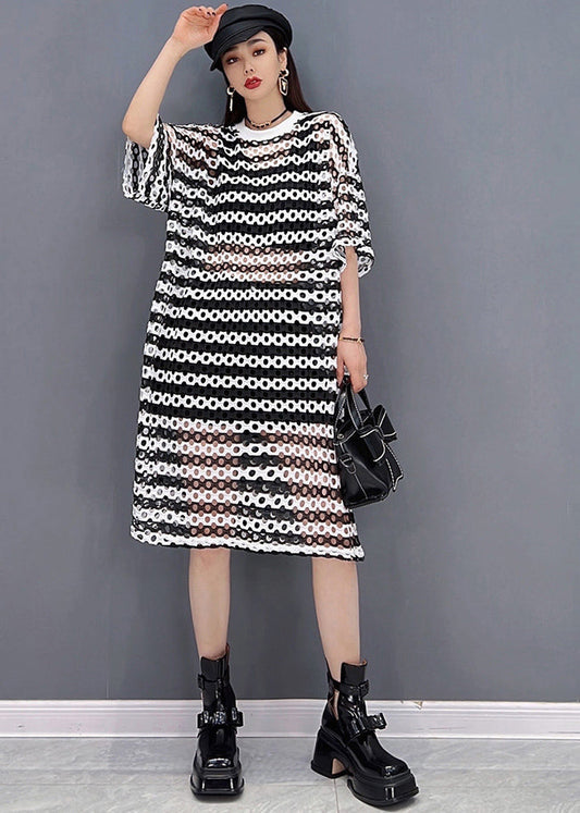 Grey O-neck Striped Print Hollow Out Tulle Vogue Dress Half Sleeve