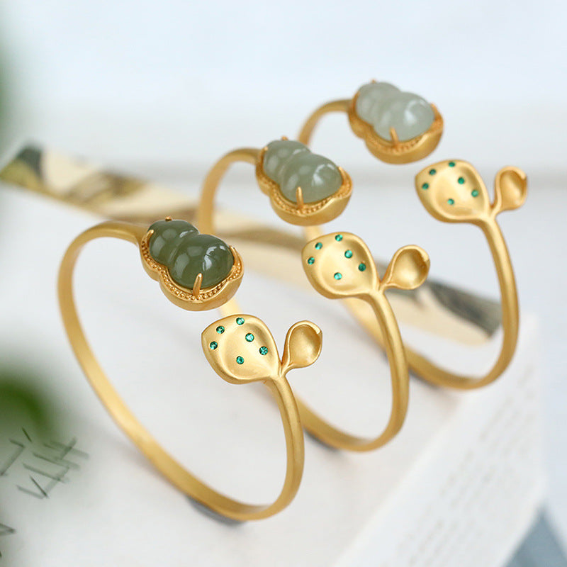 Klassische Gold Armband mit zeitloser Eleganz