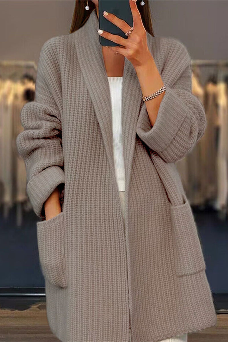 Oversized knitted cardigan with front pockets