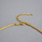 Schöne Gold Halskette mit einzigartigem Stil