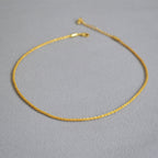 Schöne Gold Halskette mit einzigartigem Stil