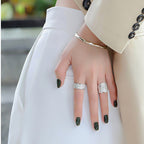 Zarte handwerkliche Ring