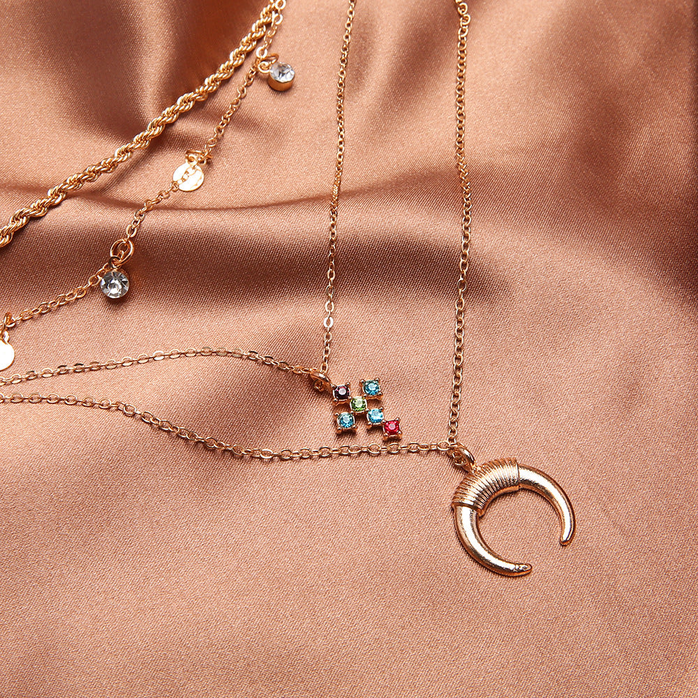 Schöne Halskette mit einzigartigem Stil