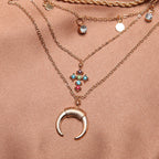 Schöne Halskette mit einzigartigem Stil