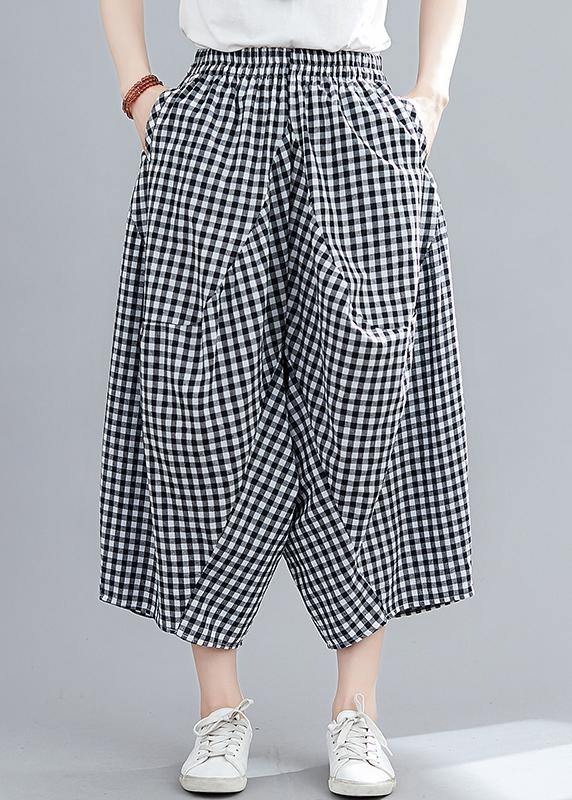 Stitched Black Plaid Large Capris