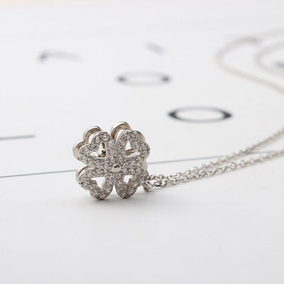 Schöne Halskette mit einzigartigem Stil