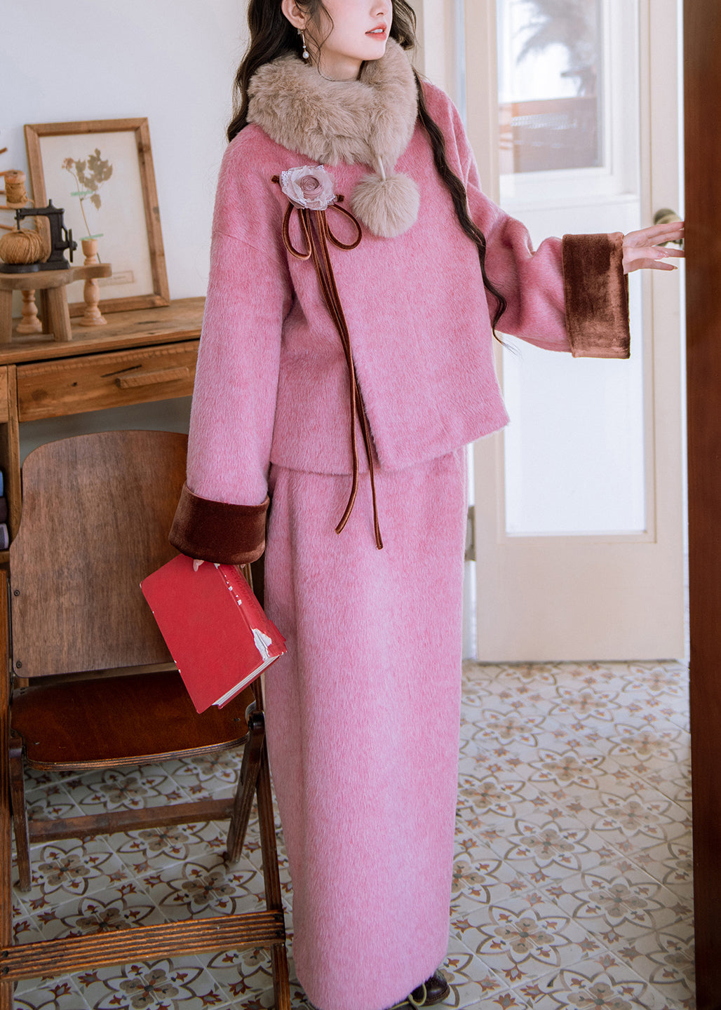 Pink Fur Collar Coat Side Open and Skirts Woolen Two Pieces Set Winter