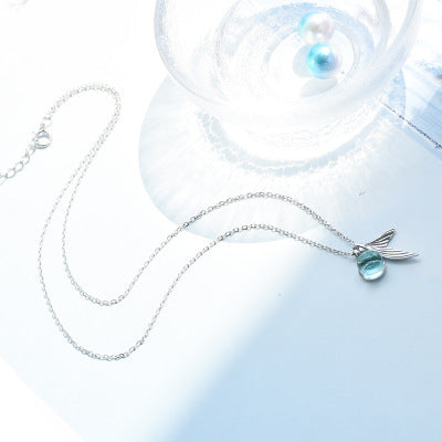 Schöne Halskette mit einzigartigem Stil