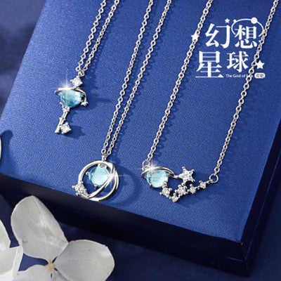 Schöne Halskette mit einzigartigem Stil