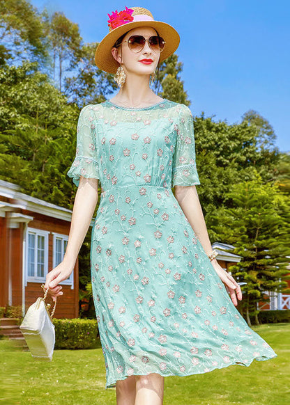 Light Green O-neck Embroideried Silk Mid Dresses Short Sleeve