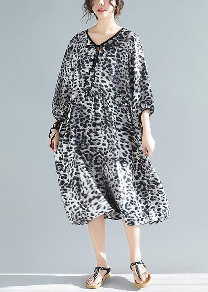 Organic V Neck Half Sleeve Lnspiration Gray Leopard a Line Dresses